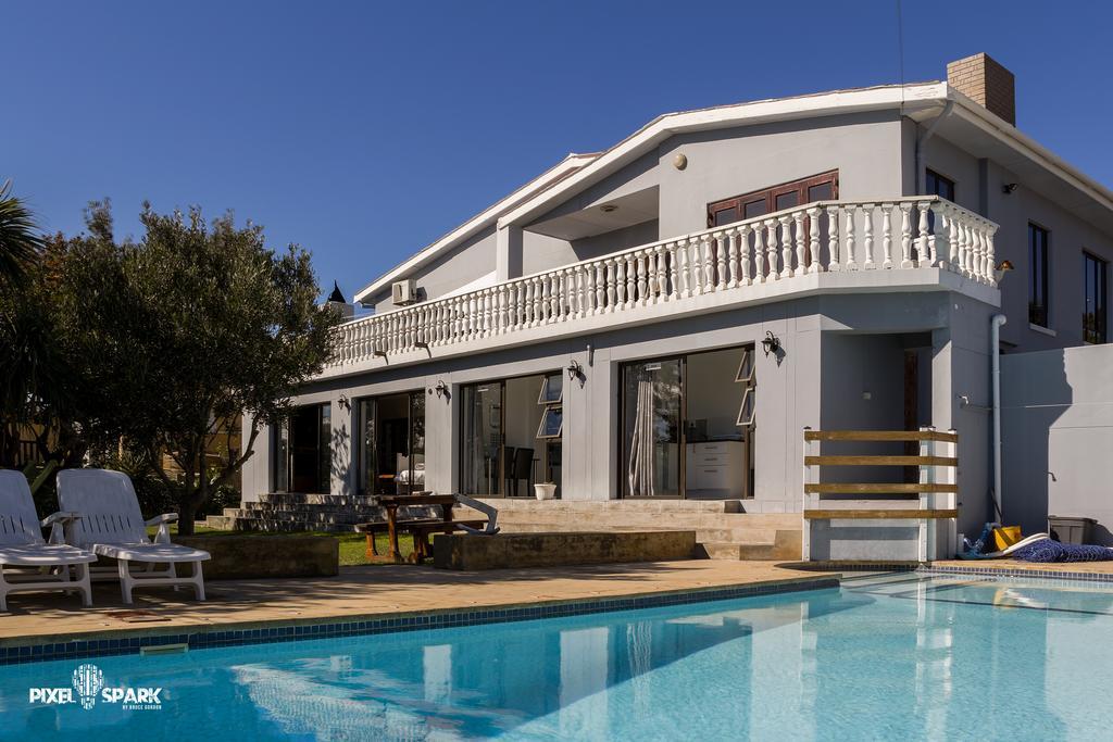 Tyday Accommodation Port Elizabeth Exterior foto